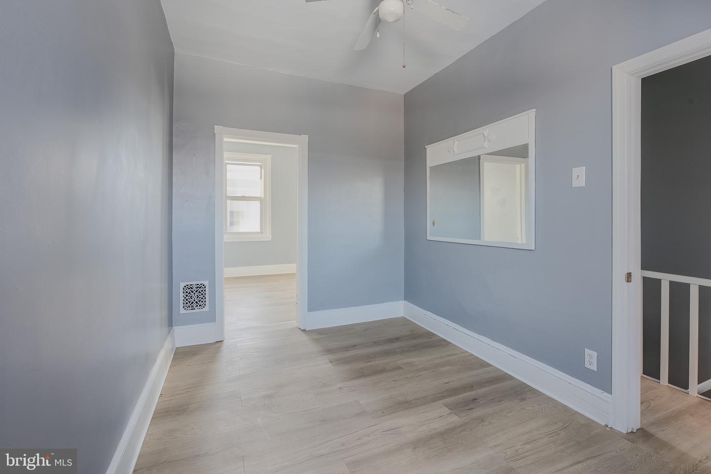 2661 N Douglas St Property Photo 13