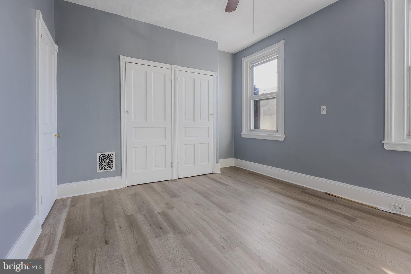 2661 N Douglas St Property Photo 18