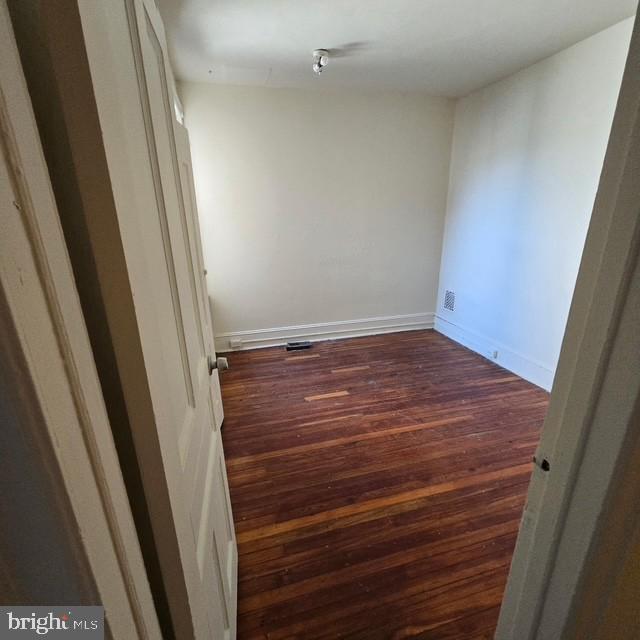 4534 N Smedley St Property Photo 2