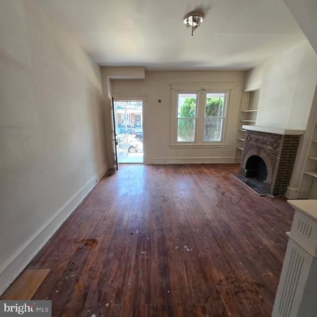 4534 N Smedley St Property Photo 4