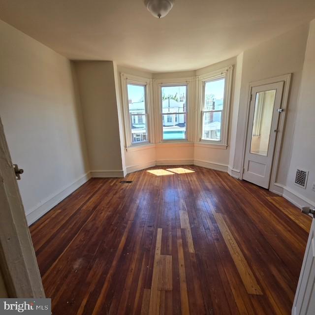 4534 N Smedley St Property Photo 5
