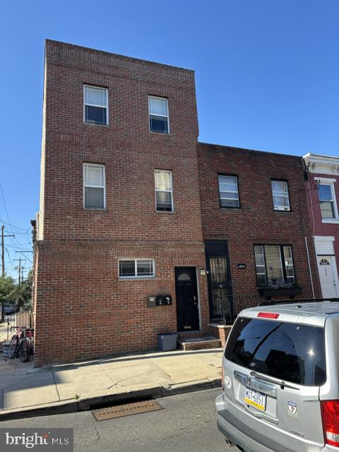 1800 TITAN ST Property Photo 1