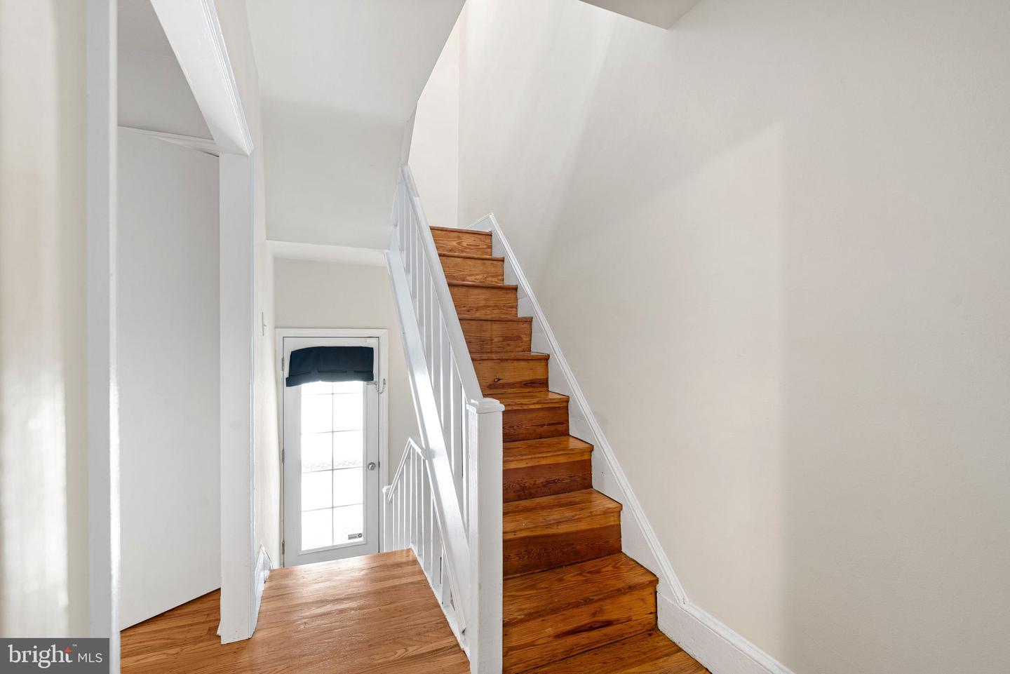 1841 Addison St Property Photo 20