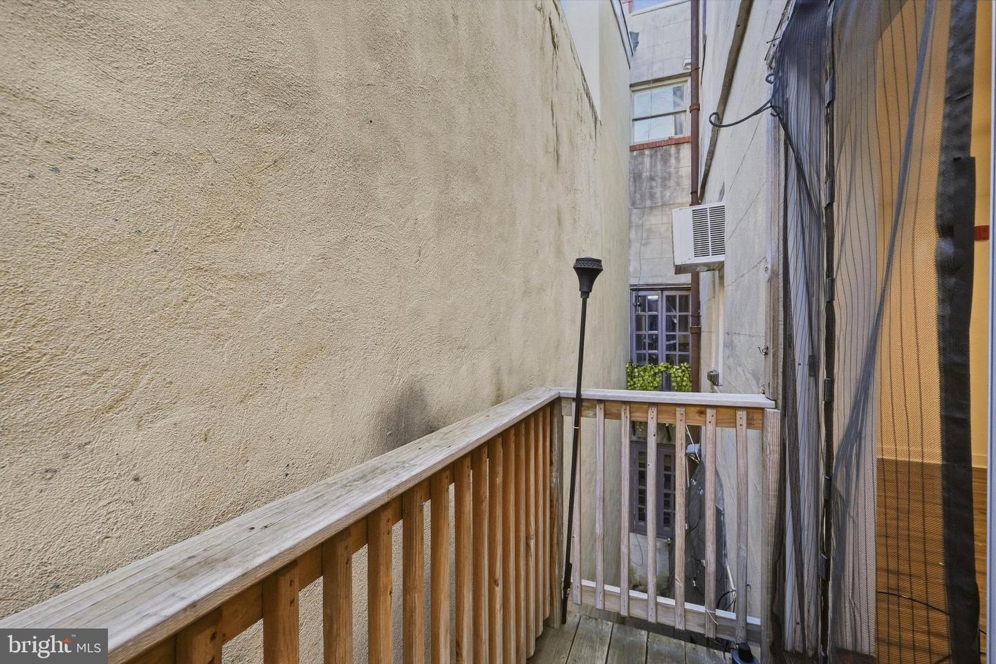 785 S 2nd St #unit 2r Property Photo 9