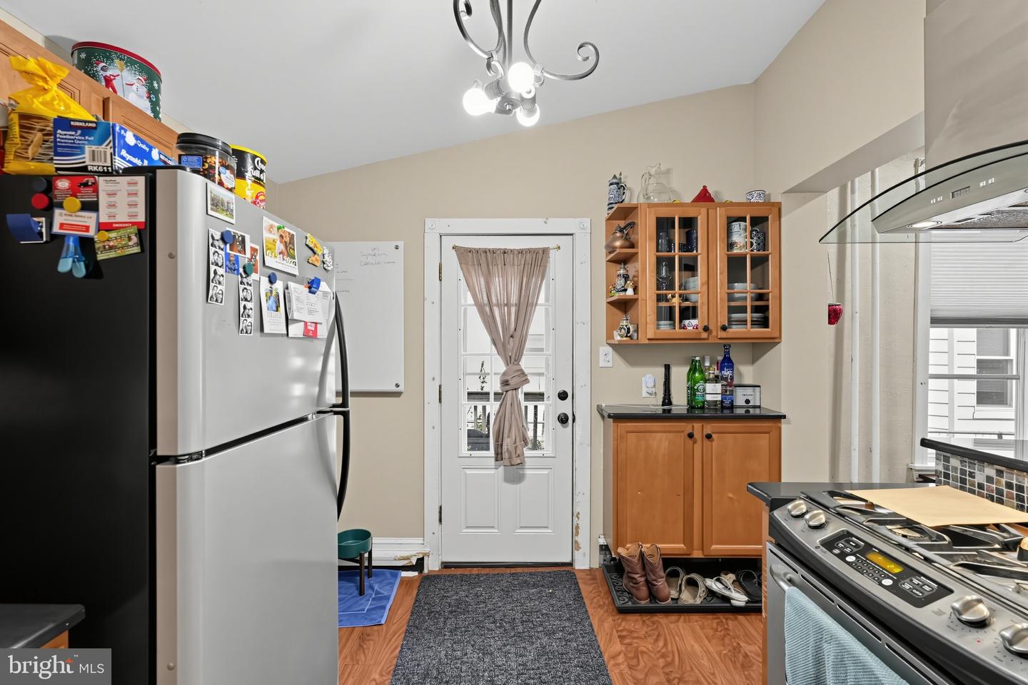 6610 Ditman St Property Photo 17