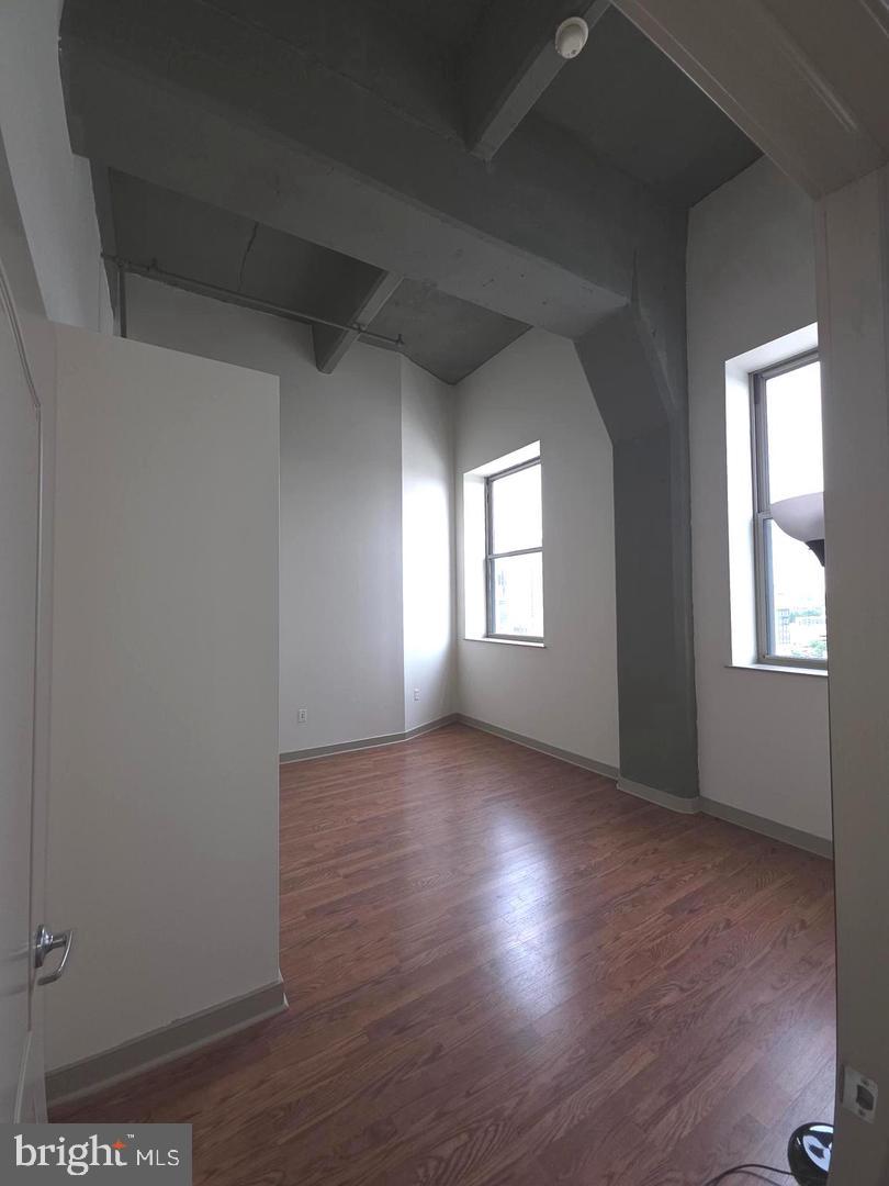 511-19 N Broad St N #1004 Property Photo 12