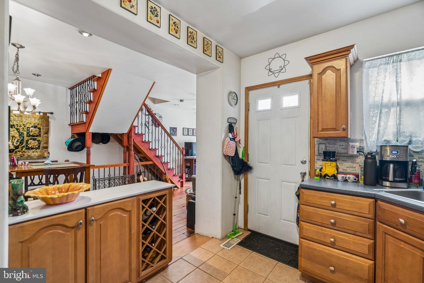 419 E Flora St Property Photo 12