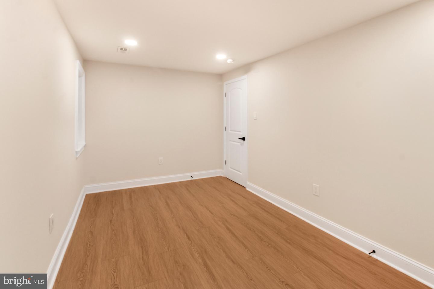 1402 S 54th St Property Photo 11