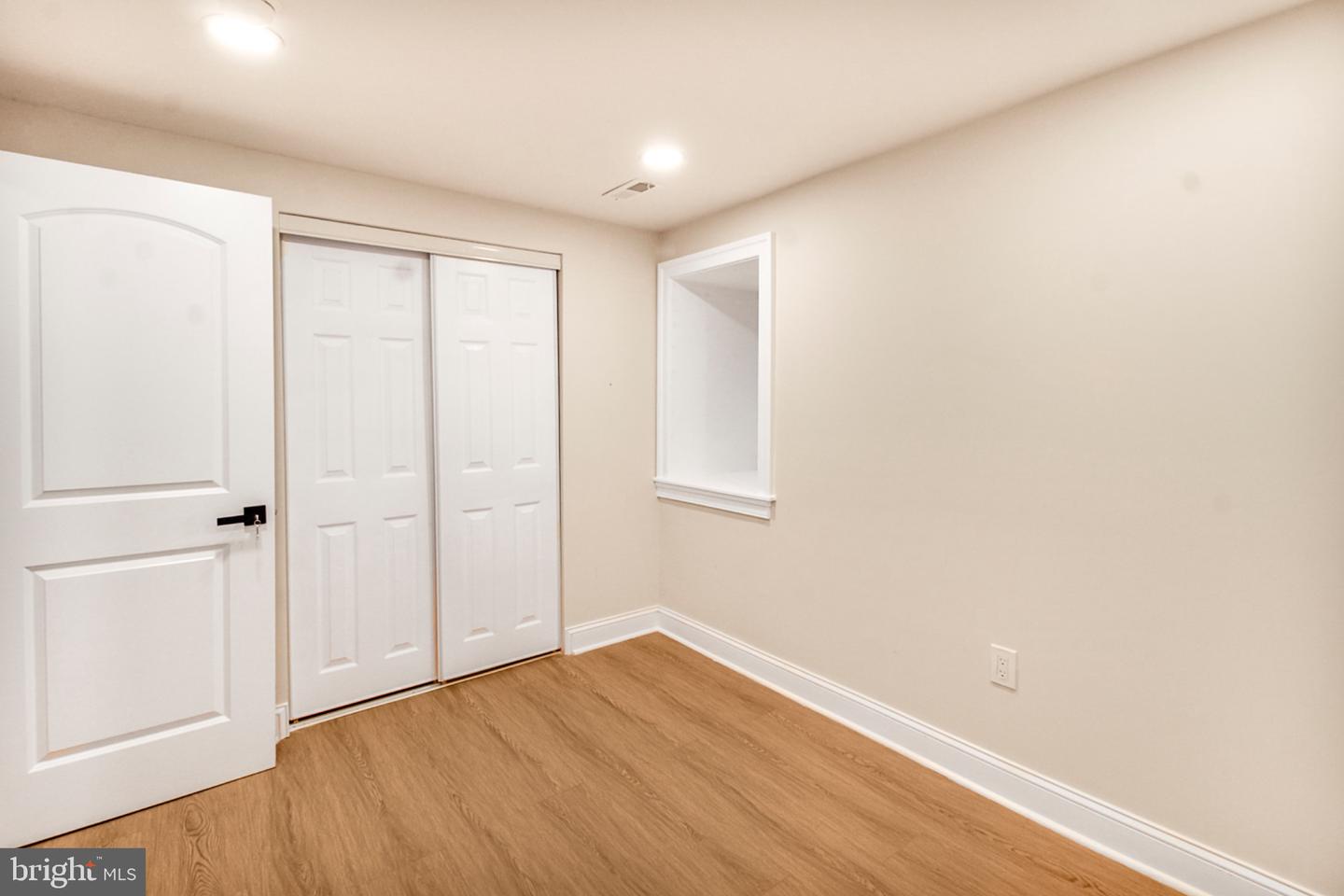 1402 S 54th St Property Photo 15