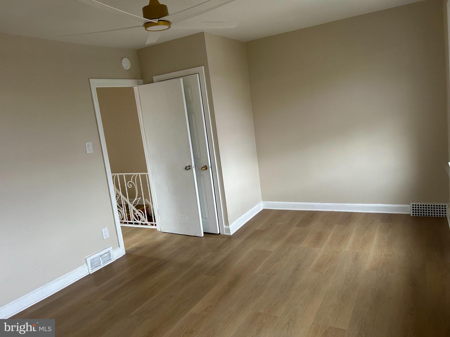 6635 Horrocks St Property Photo 9