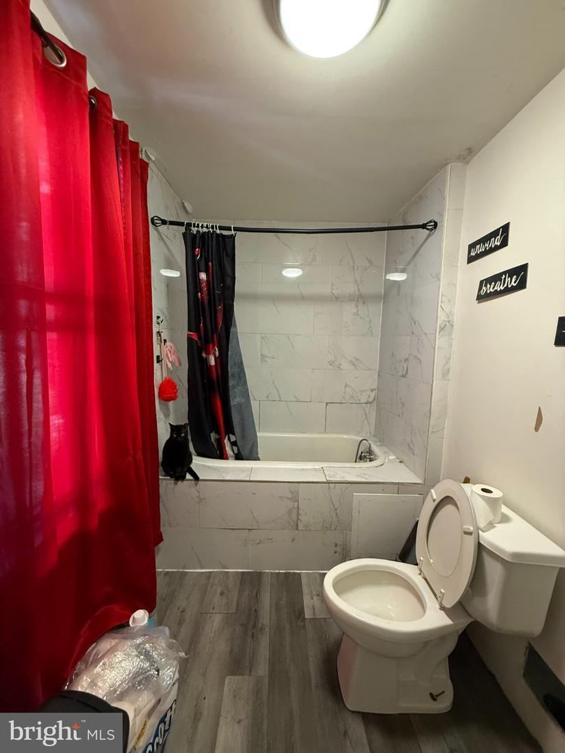 46 N Peach St Property Photo 10