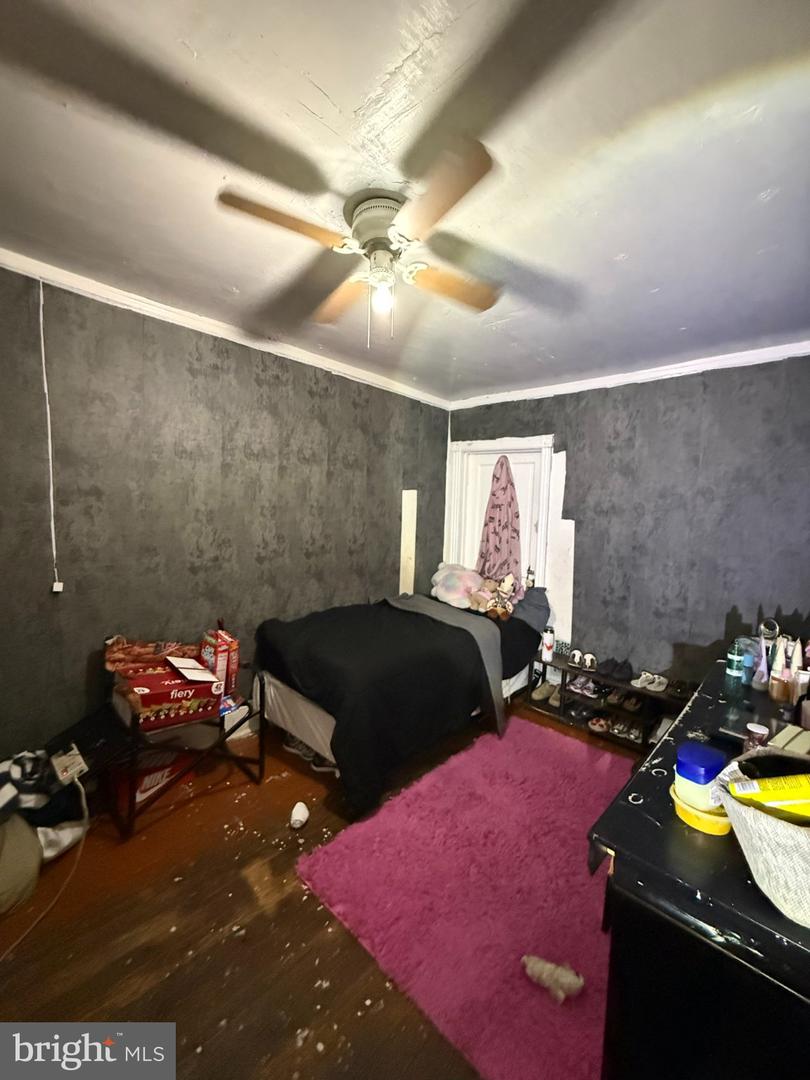 46 N Peach St Property Photo 22