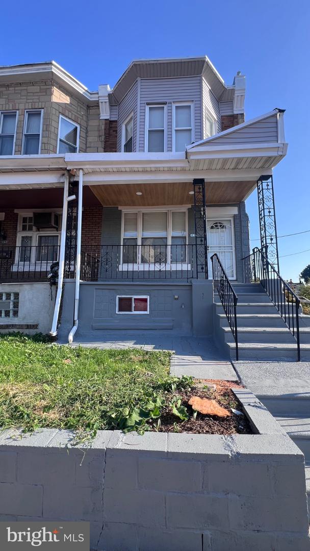 164 W Albanus St Property Photo 1