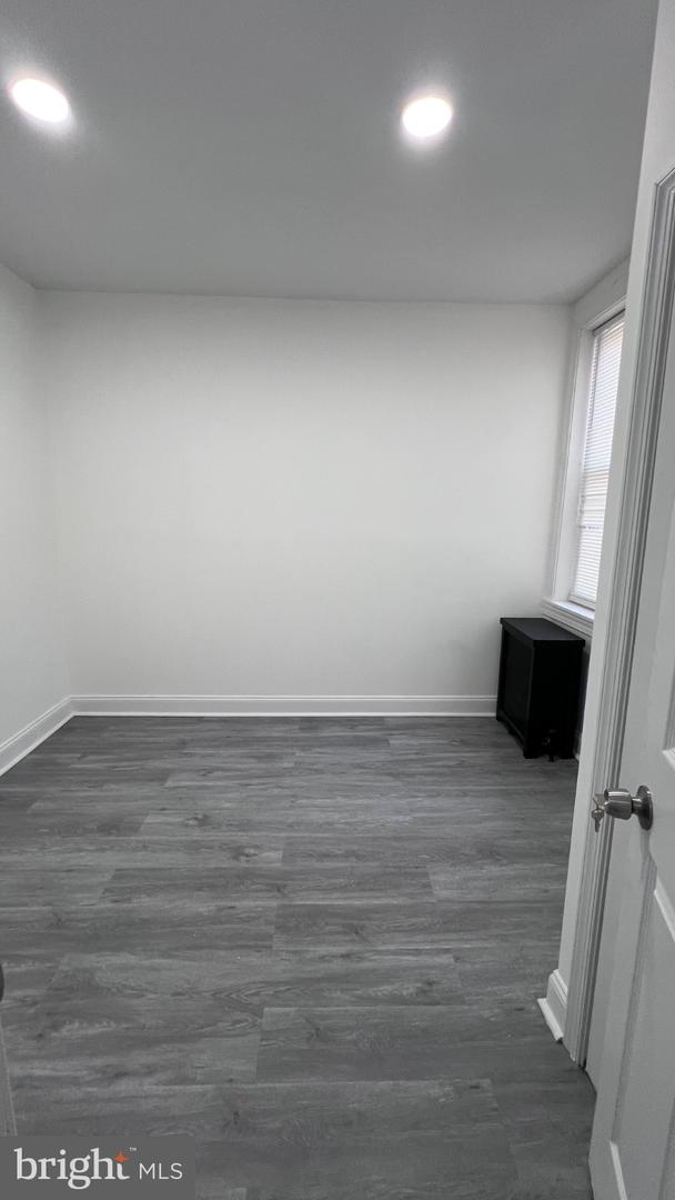 164 W Albanus St Property Photo 15