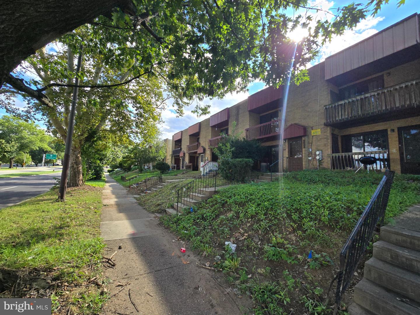 7528 E Roosevelt Blvd S Property Photo 4