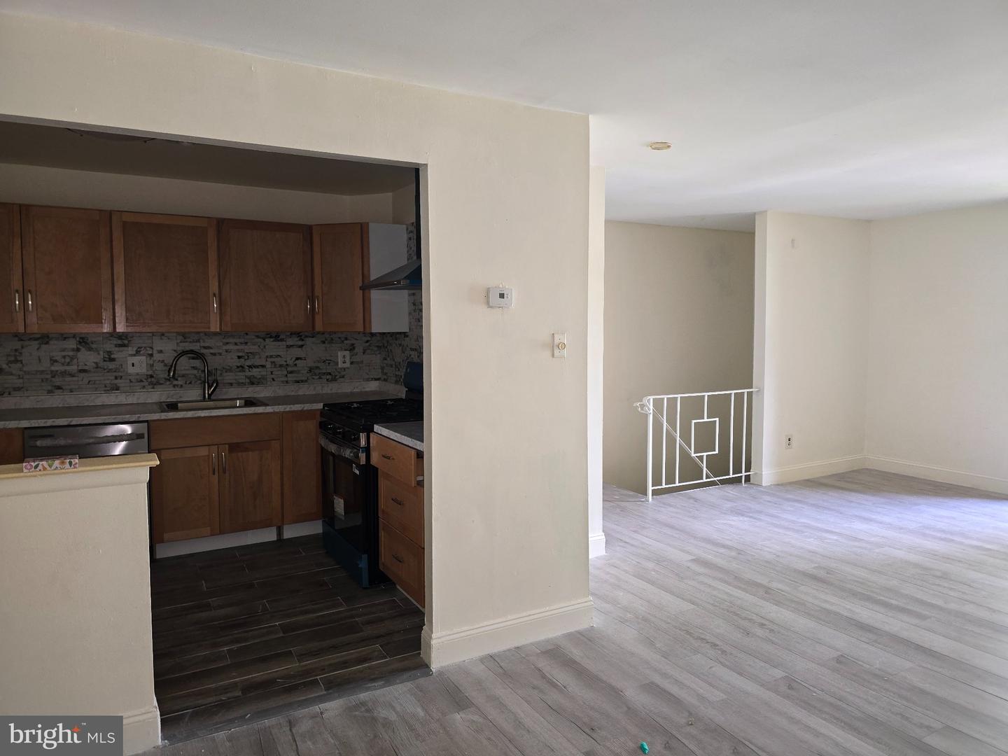 7528 E Roosevelt Blvd S Property Photo 16