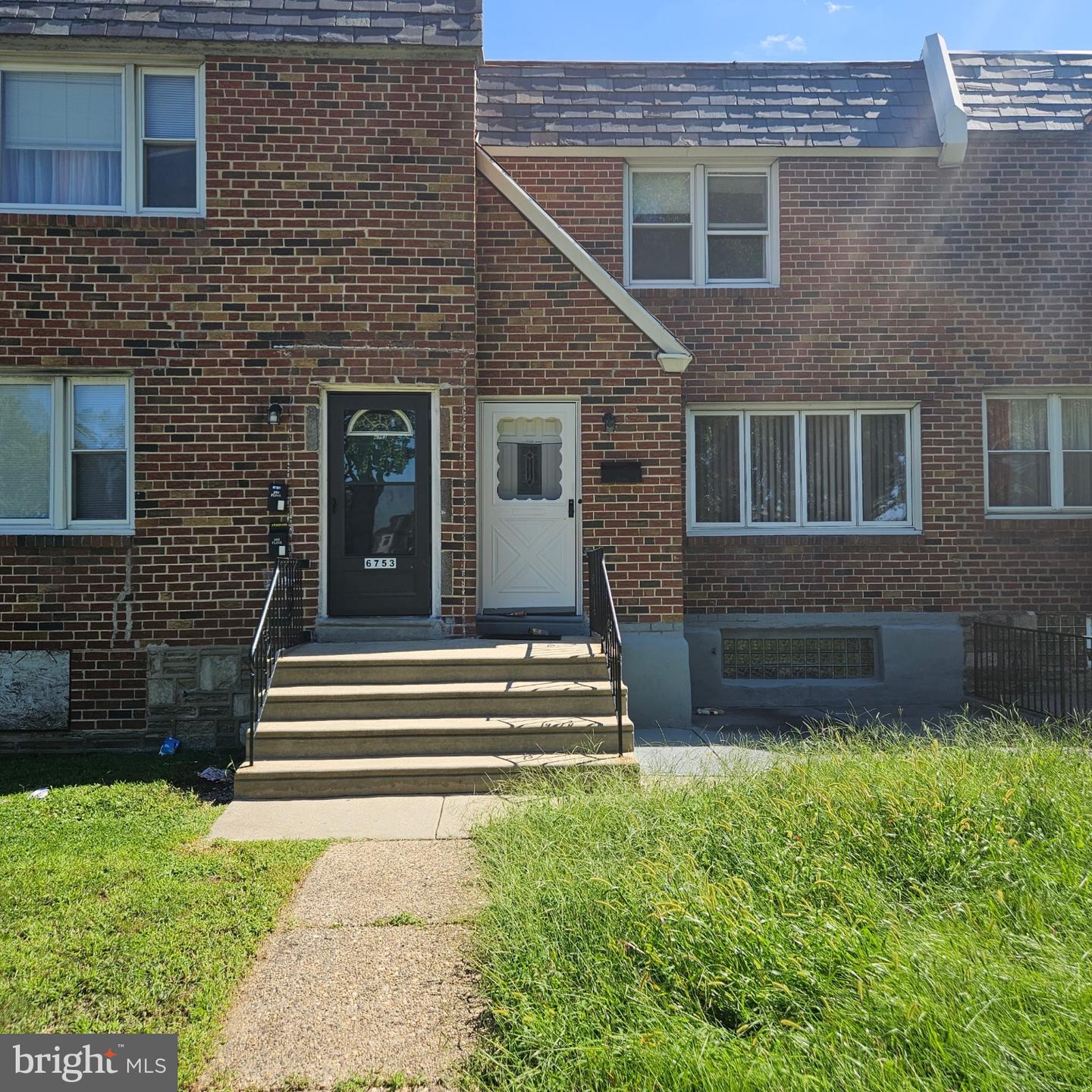 6751 E Roosevelt Blvd Property Photo 1