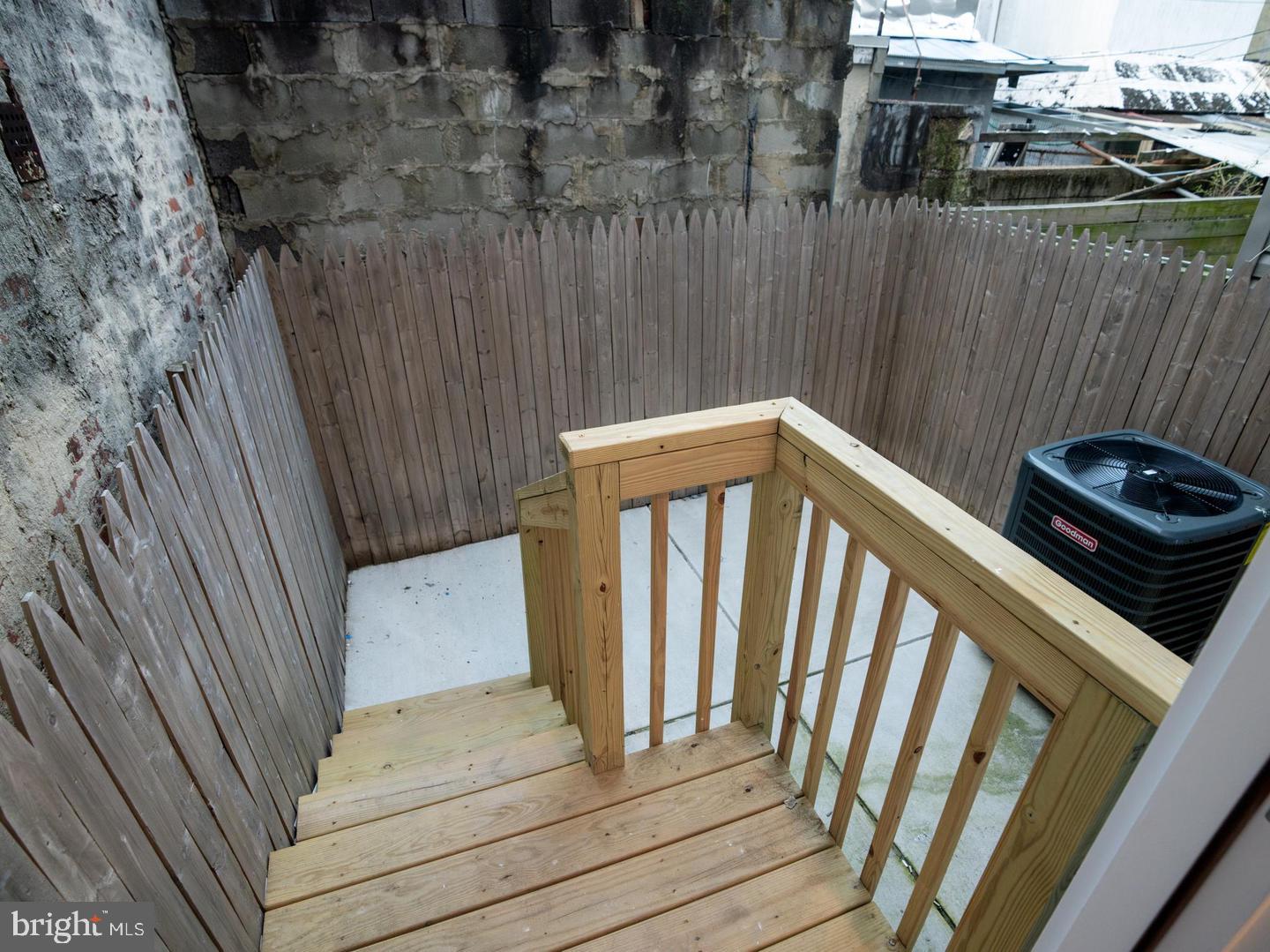 719 Cantrell St Property Photo 33