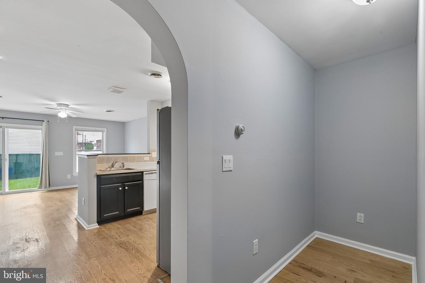 2640-00 E Venango St Property Photo 5