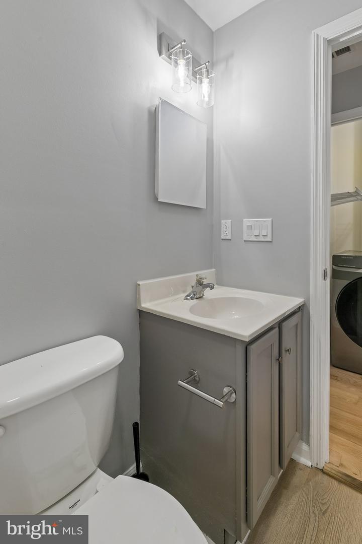 2640-00 E Venango St Property Photo 19