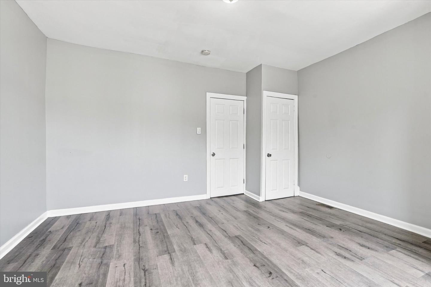 4912 N Smedley St Property Photo 28