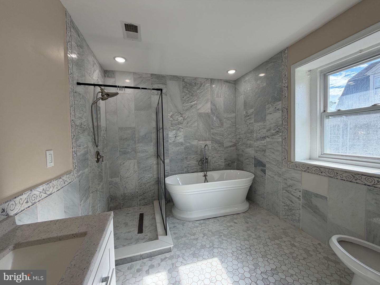 6416 Overbrook Ave Property Photo 25