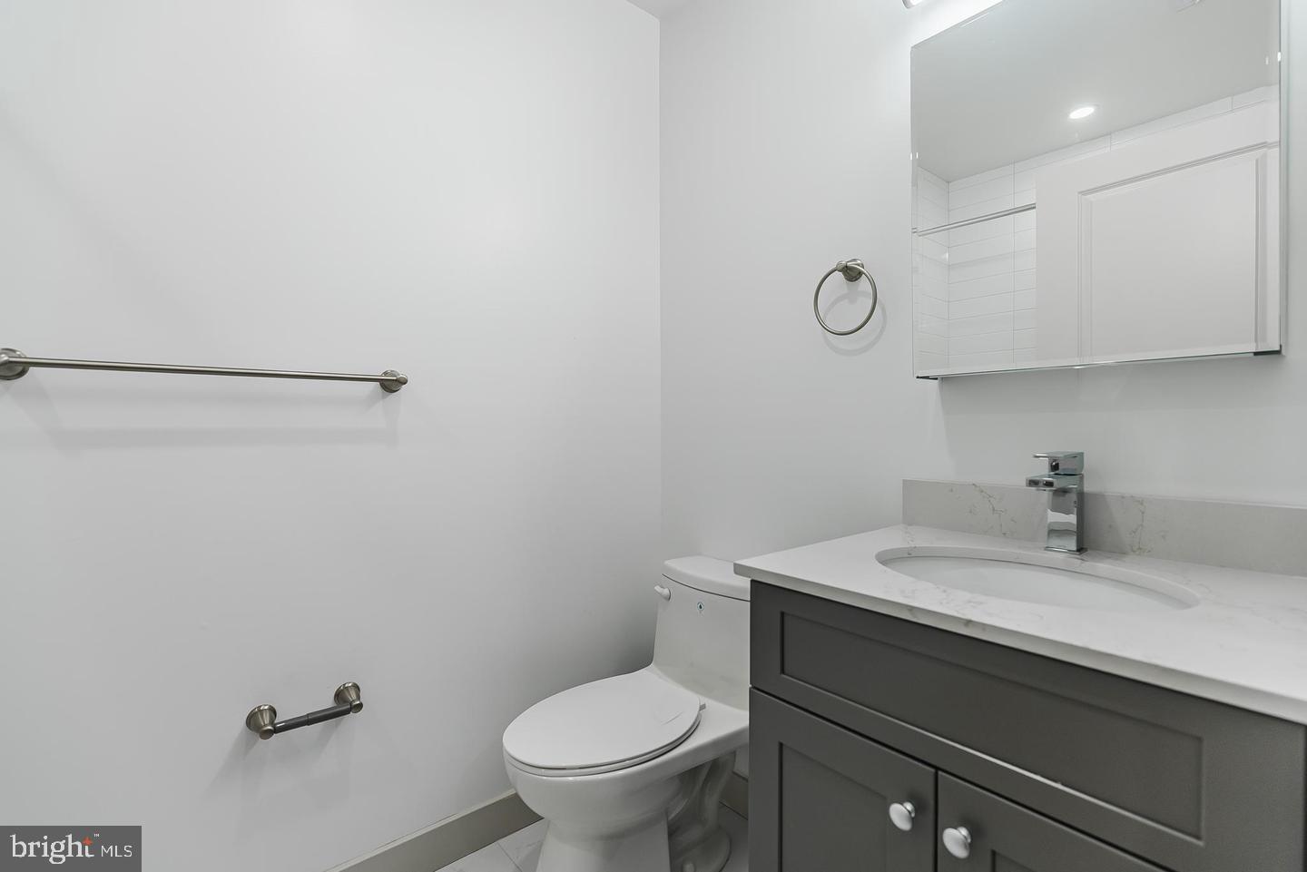 723 N Shedwick St Property Photo 14