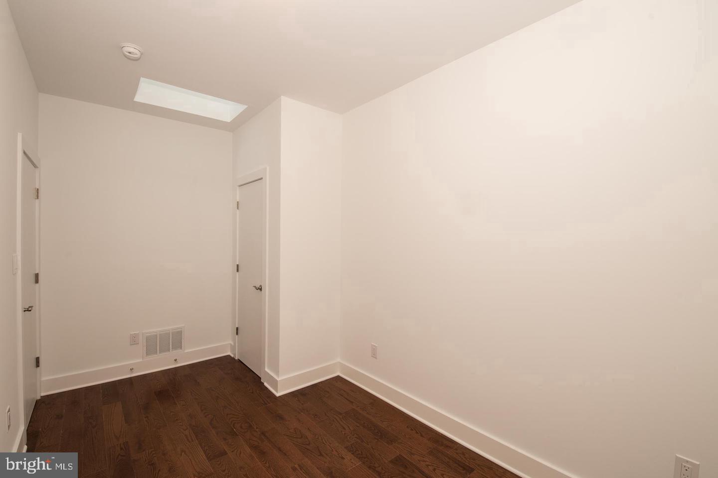 1956 N 8th St #2 Property Photo 14