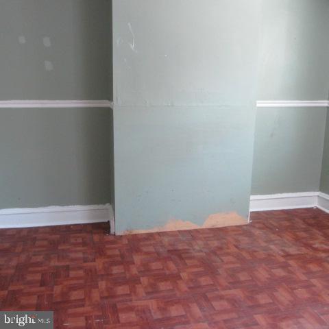 5649 Cherry St Property Photo 3