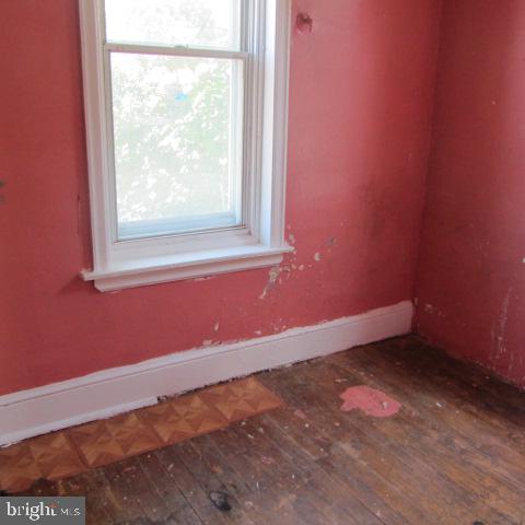 5649 Cherry St Property Photo 7