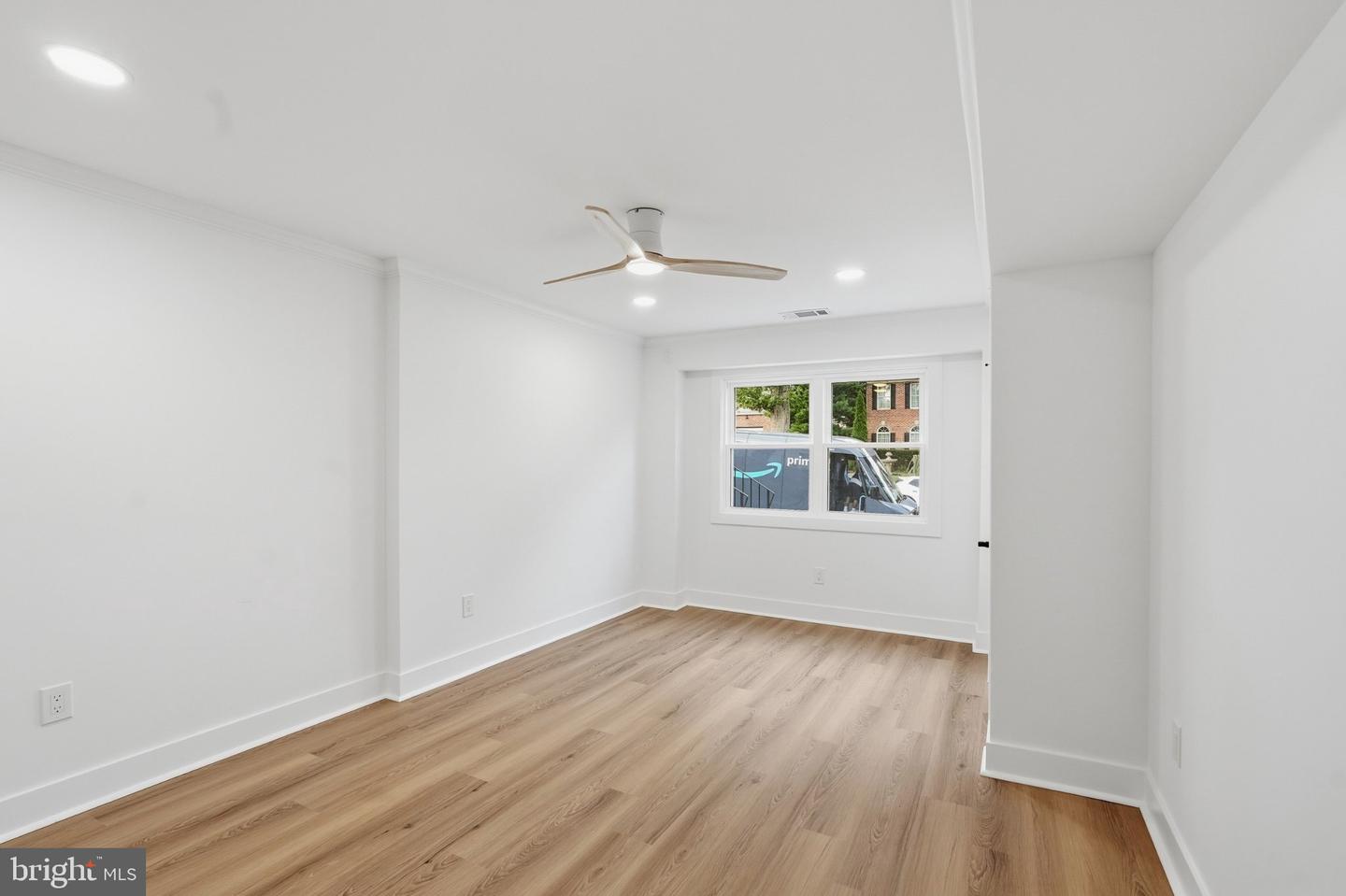 3766 President St Property Photo 45