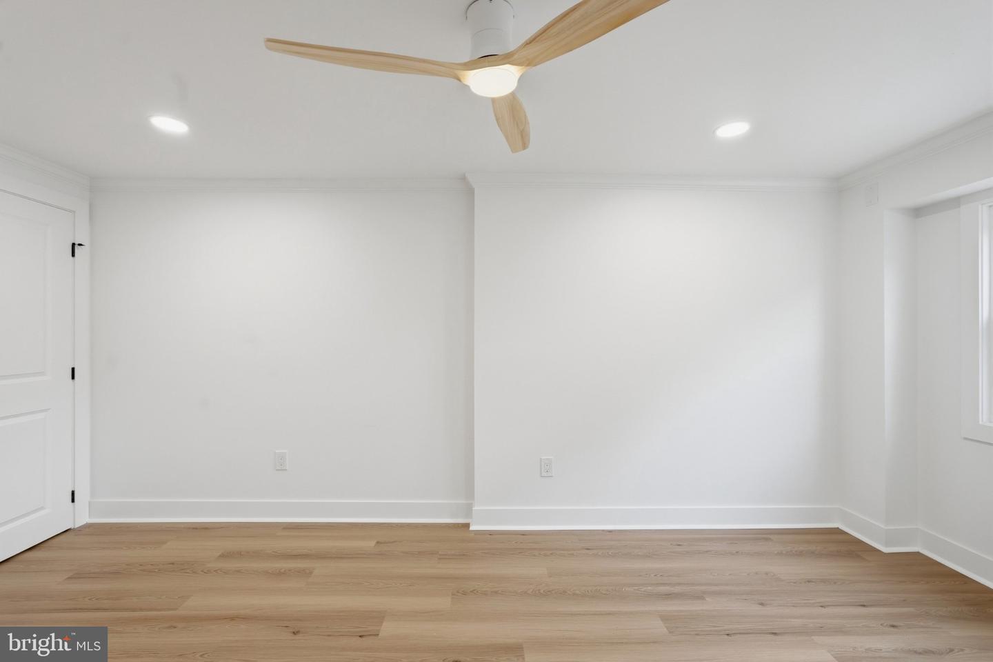 3766 President St Property Photo 46
