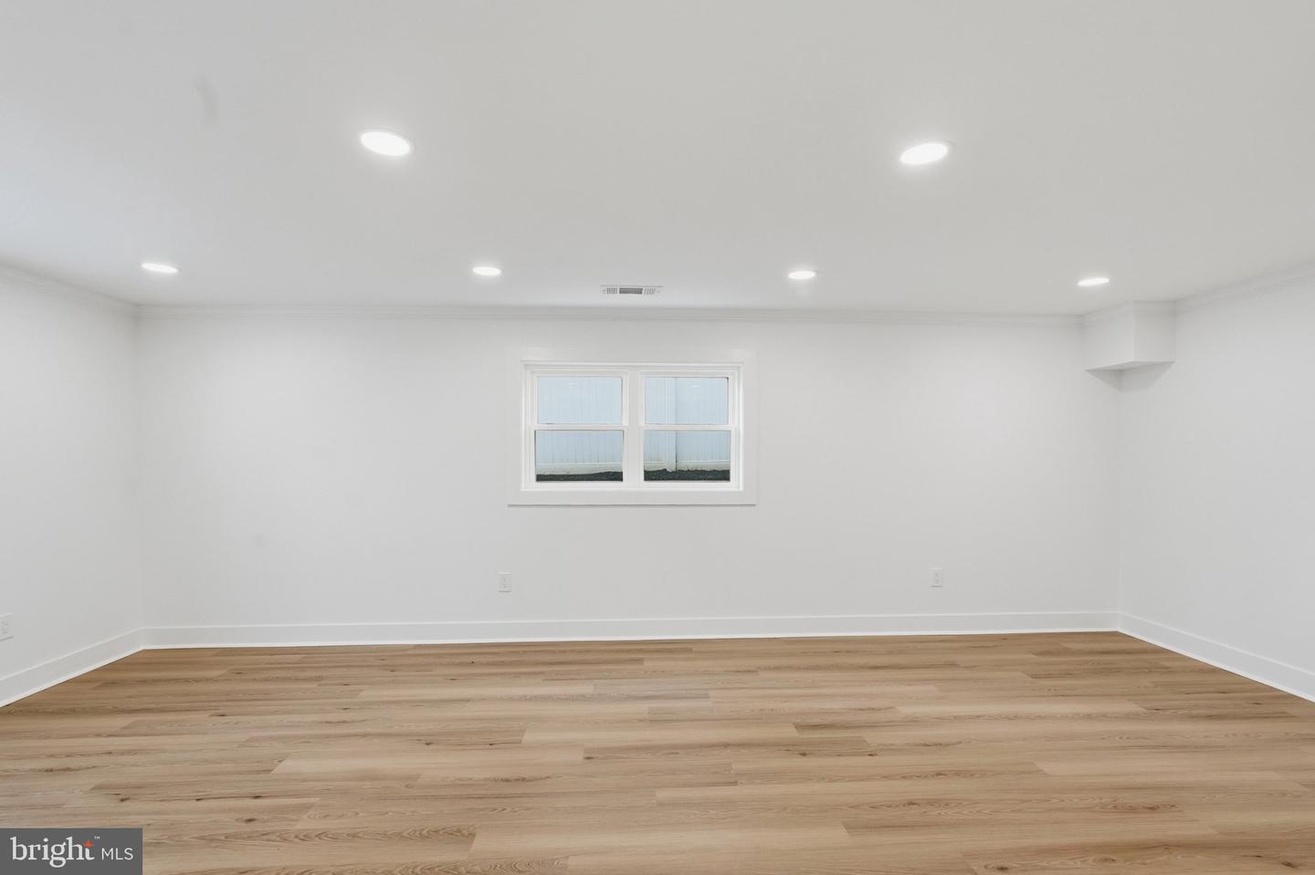 3766 President St Property Photo 54