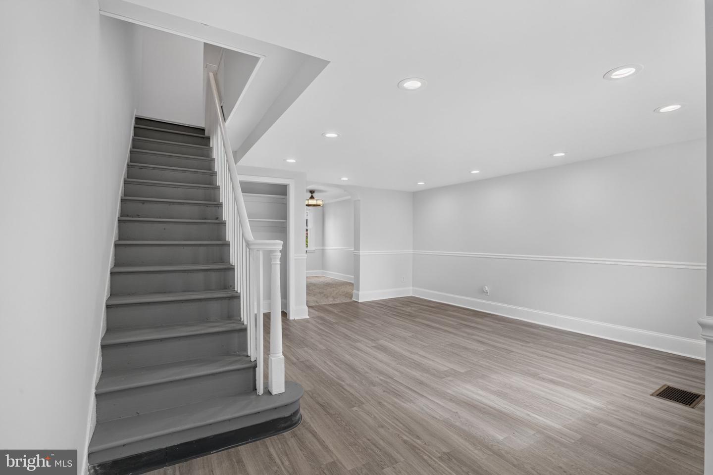 1905 Conlyn St Property Photo 3
