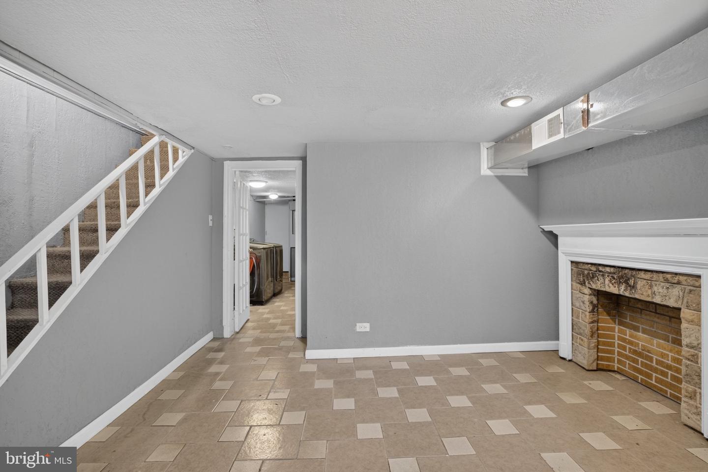 1905 Conlyn St Property Photo 22