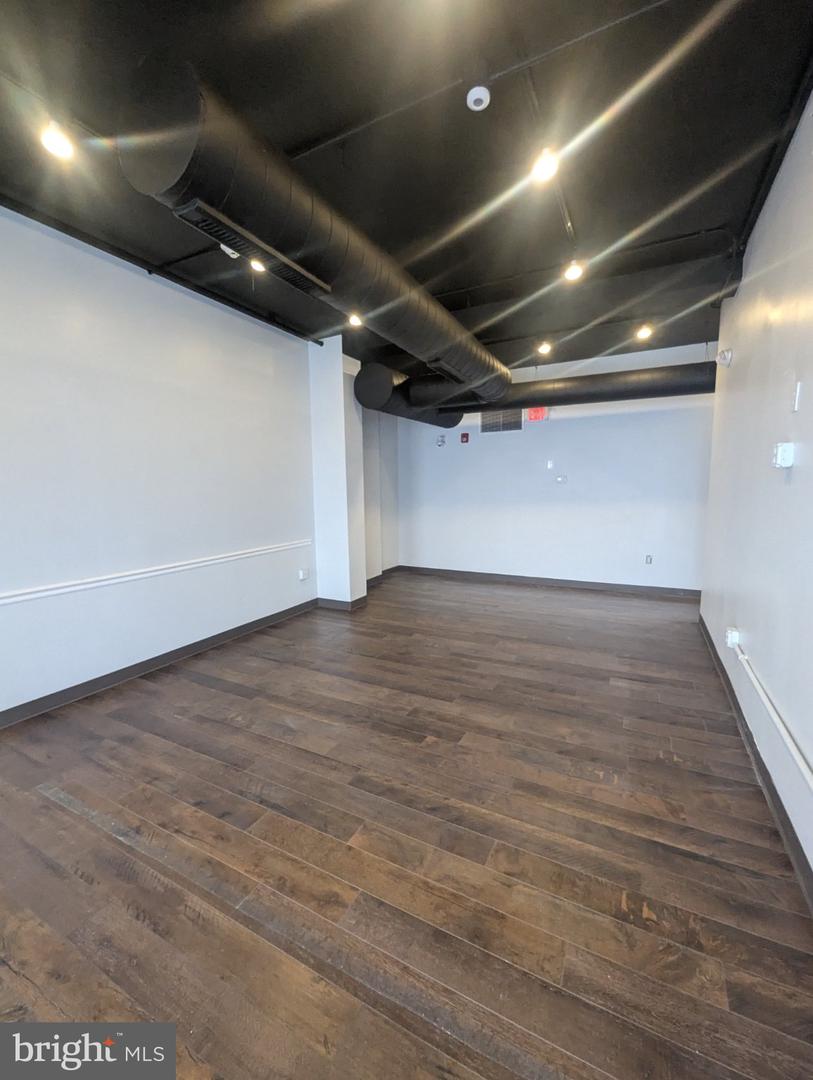 1125-27 E Passyunk Ave Property Photo 4