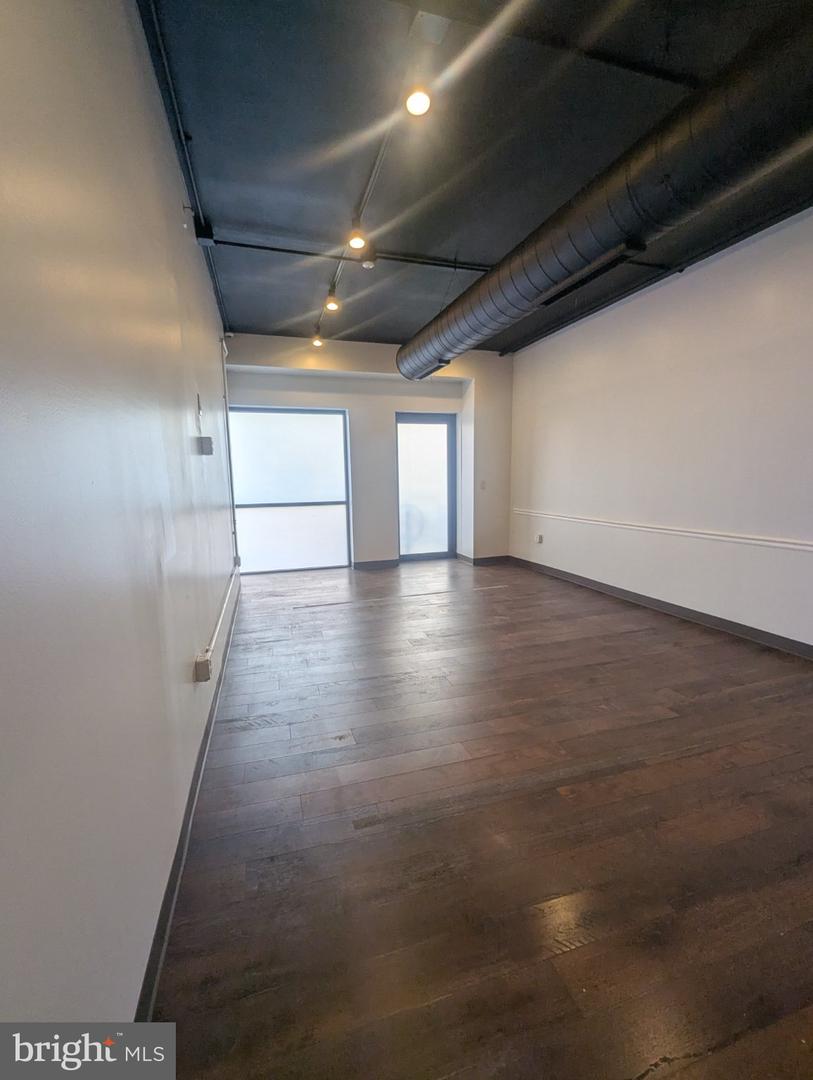 1125-27 E Passyunk Ave Property Photo 5