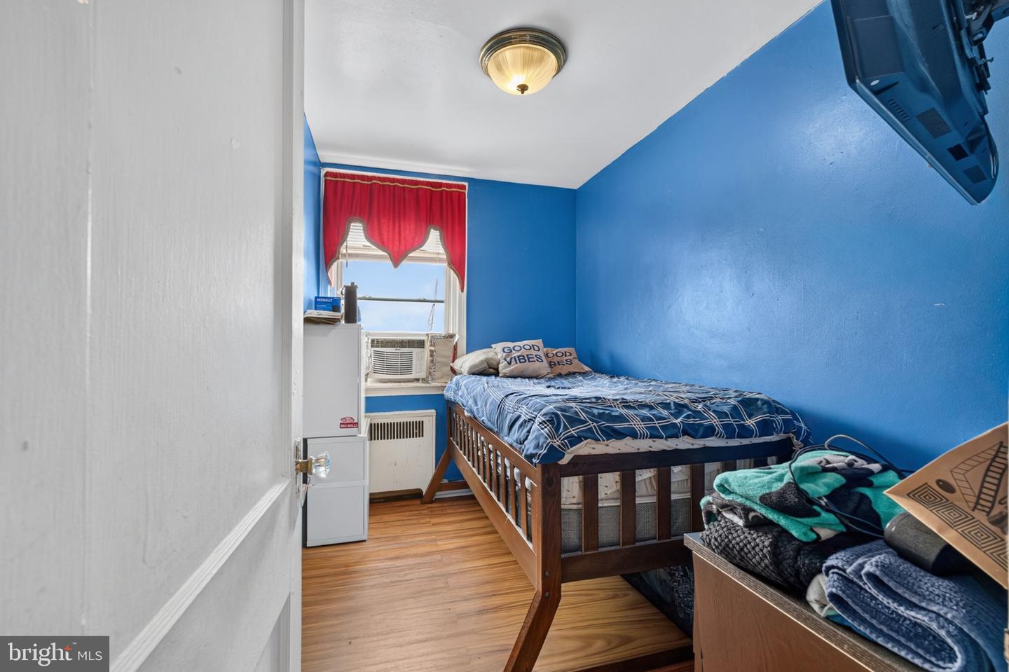 4646 Shelbourne St Property Photo 10