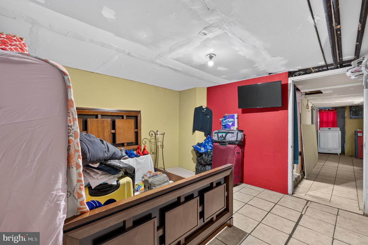 4646 Shelbourne St Property Photo 17