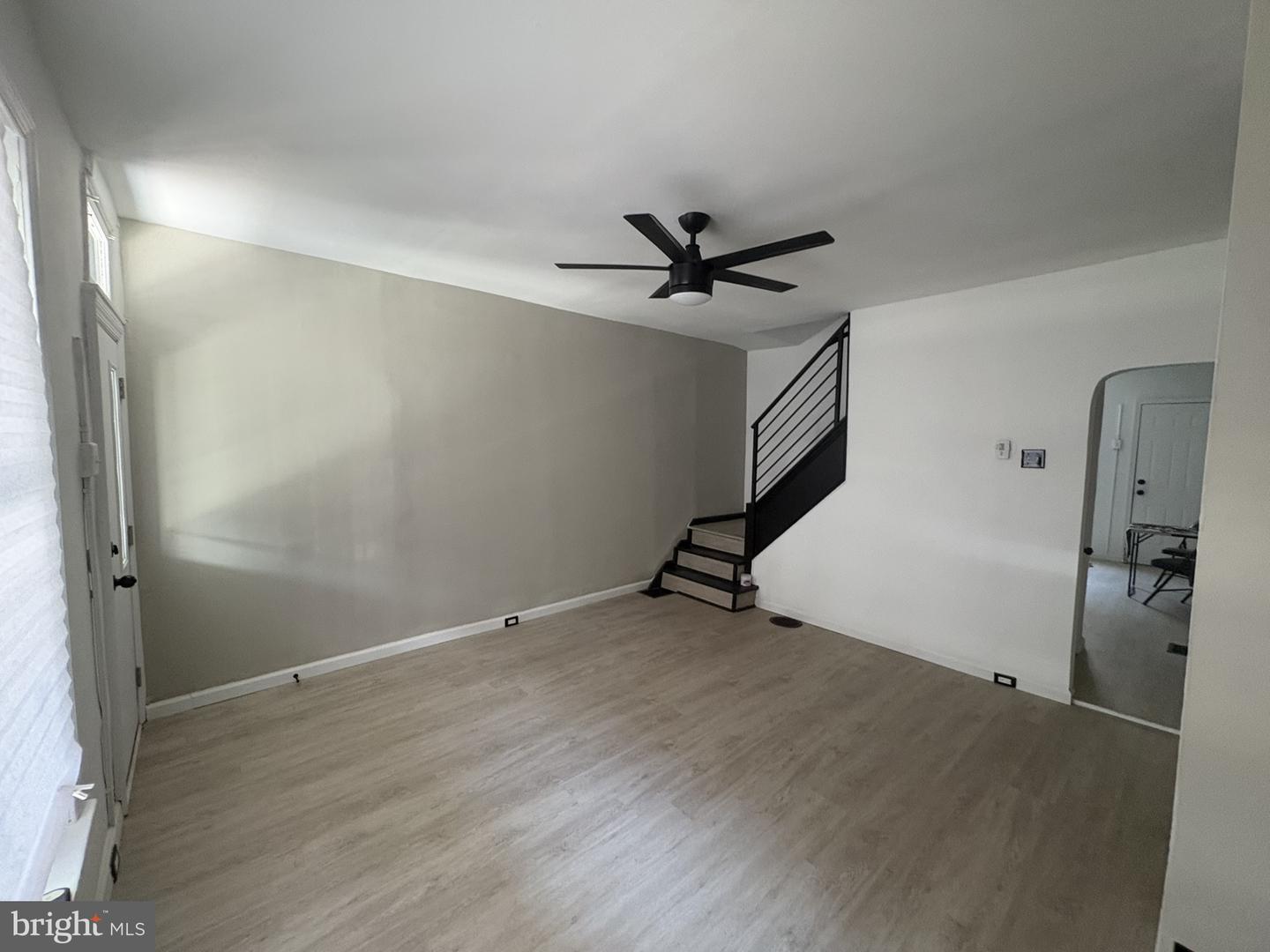 1332 S Stanley St Property Photo 5