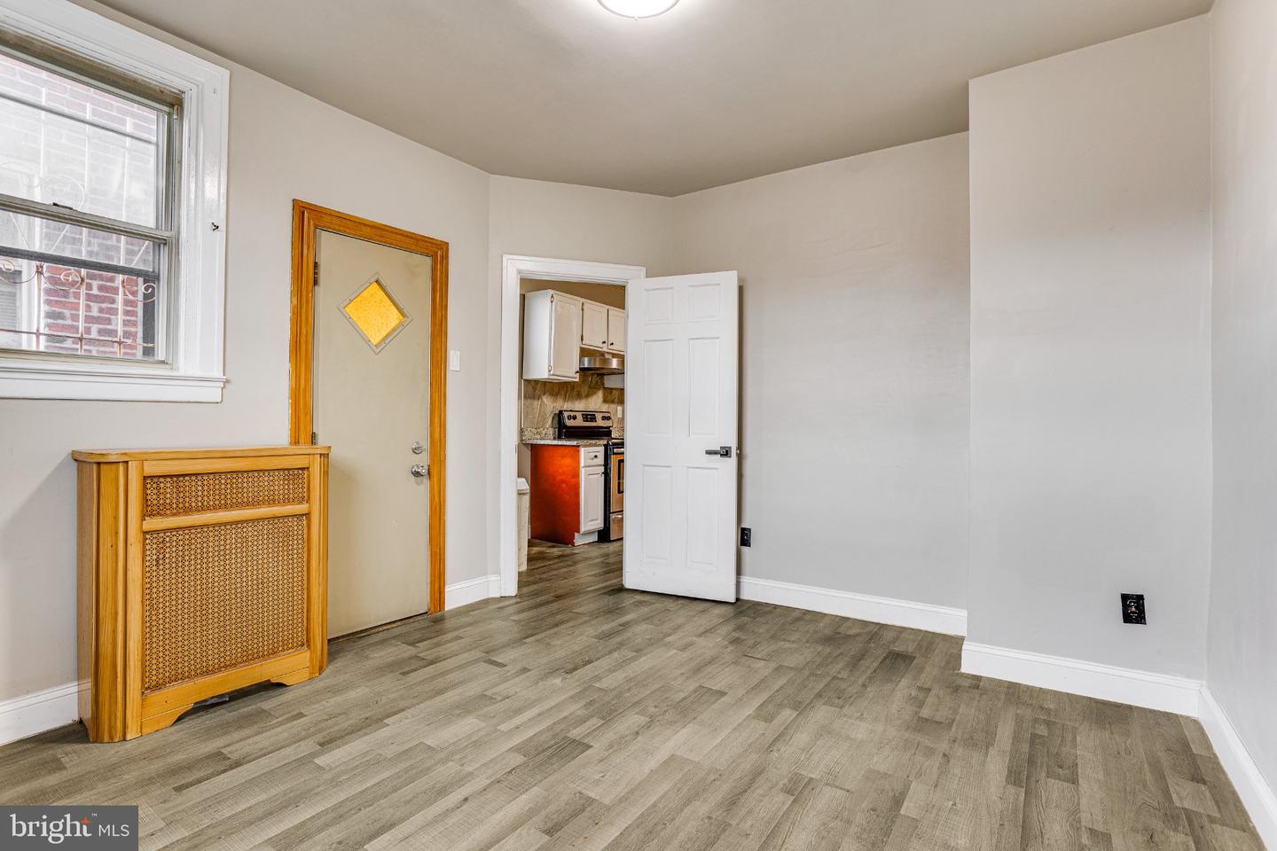 5639 N Uber St Property Photo 11