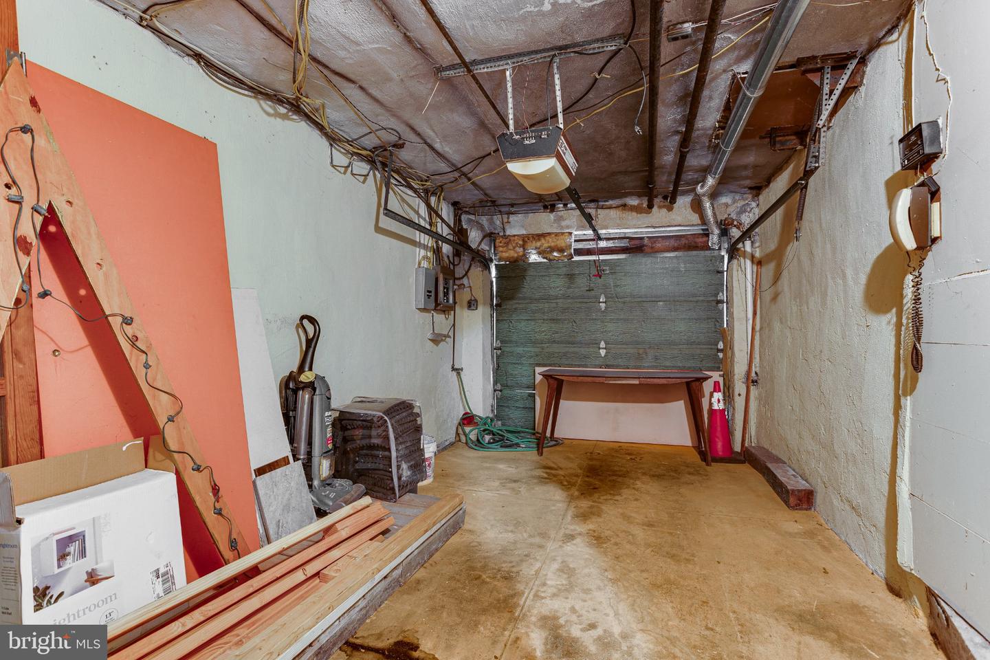 5639 N Uber St Property Photo 28