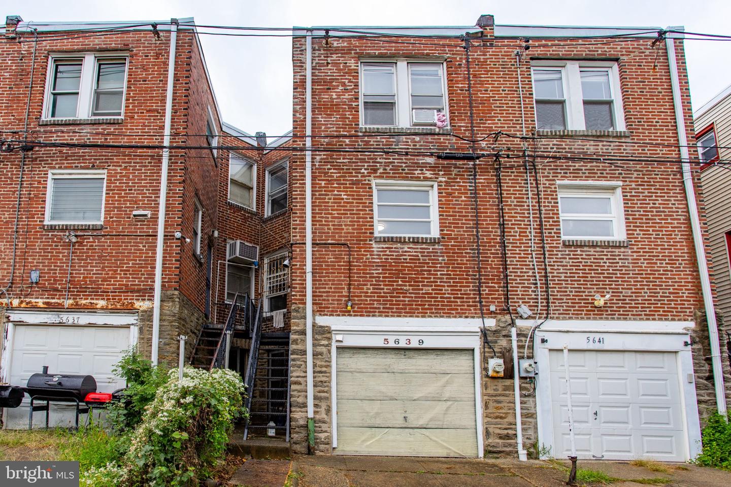 5639 N Uber St Property Photo 30