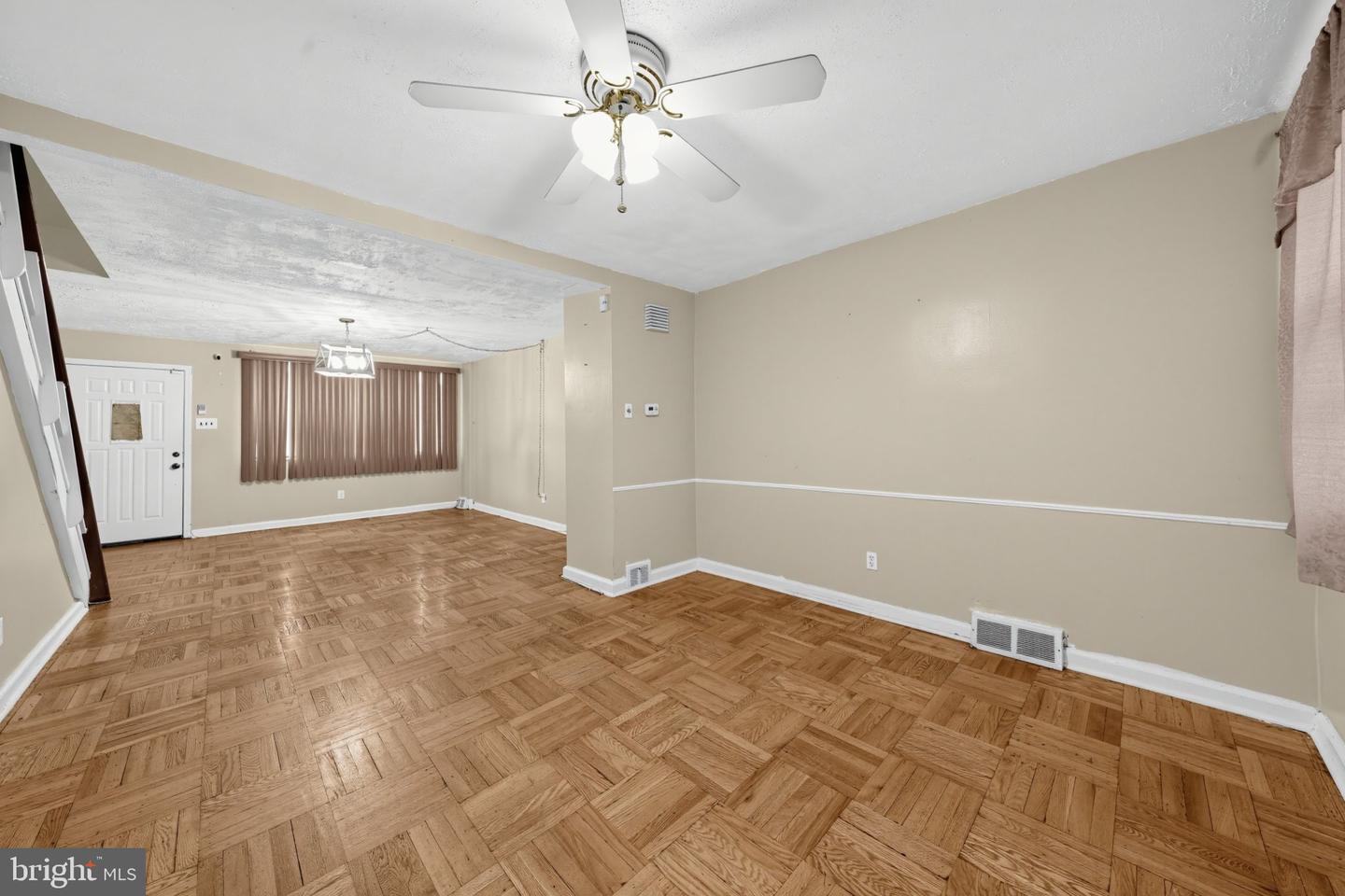 7248 Brous Ave Property Photo 10