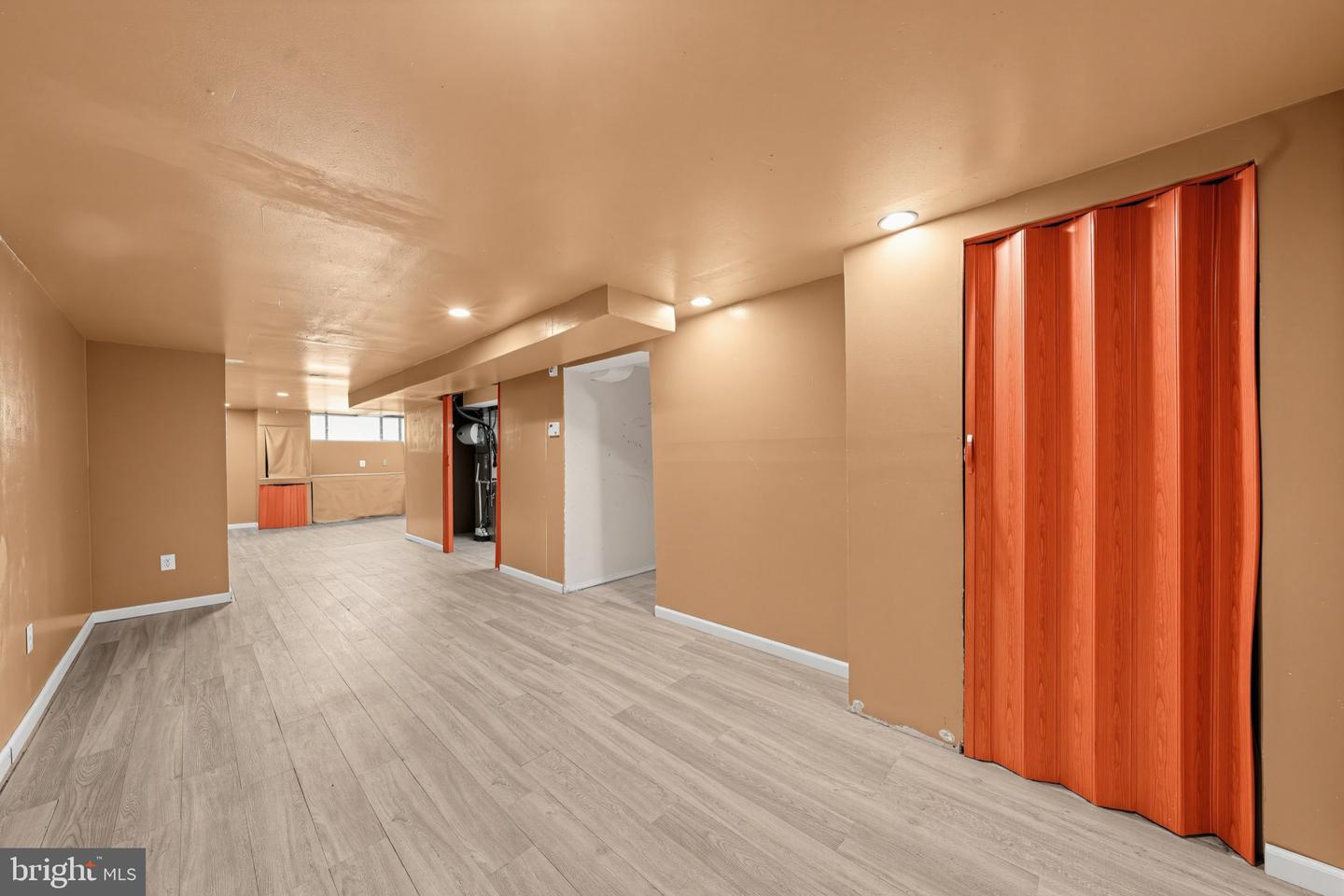 7248 Brous Ave Property Photo 19