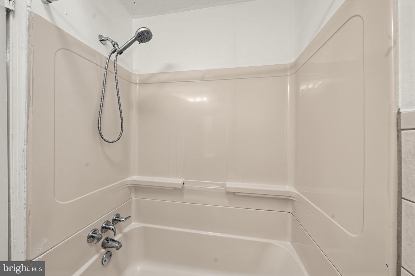 7248 Brous Ave Property Photo 21