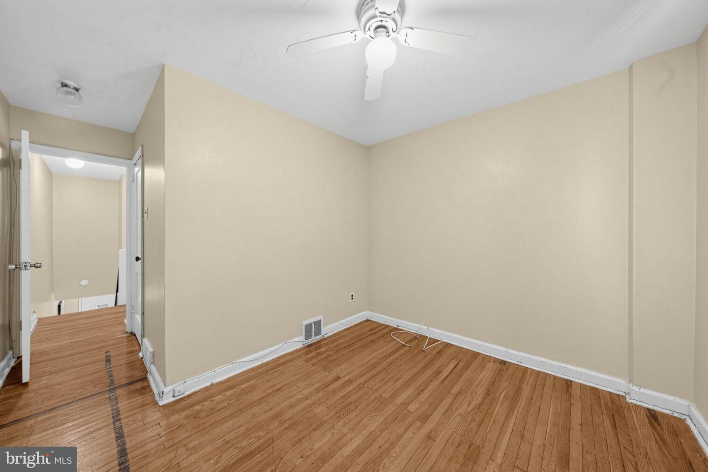 7248 Brous Ave Property Photo 25