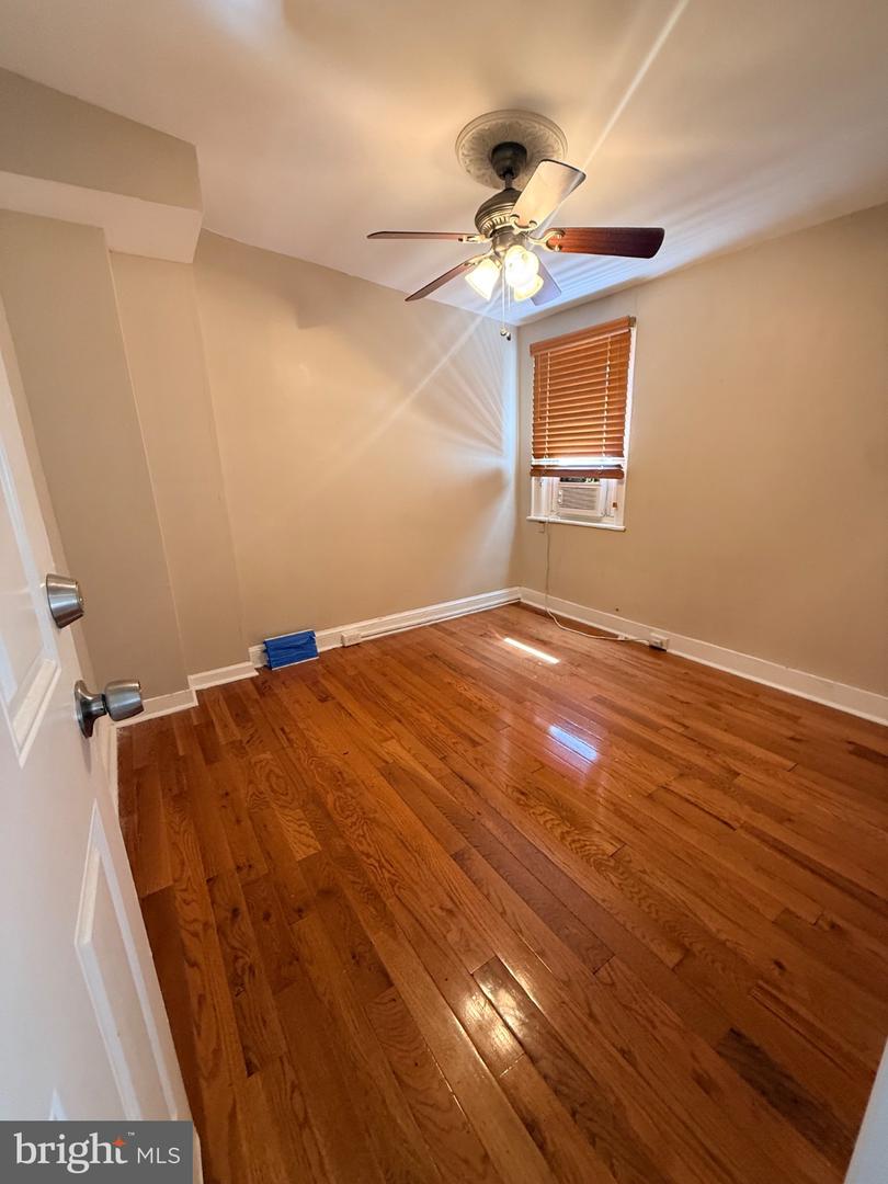 1814 W Master St Property Photo 18