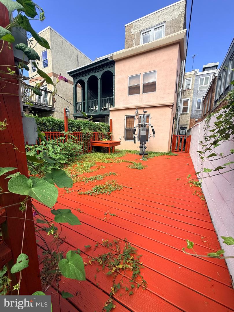 1814 W Master St Property Photo 29