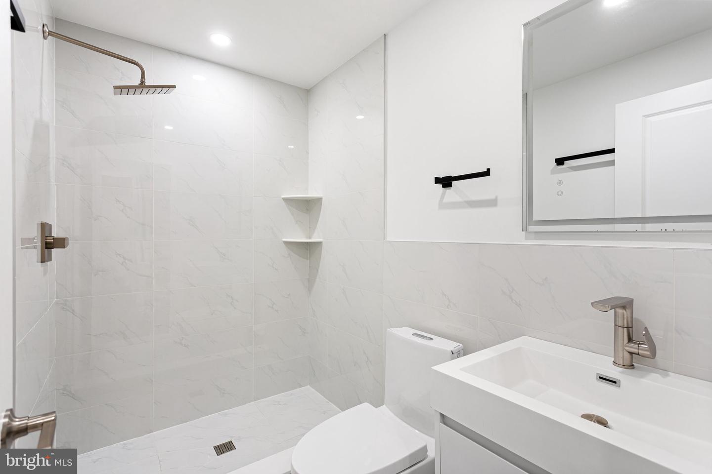 2053 N Orkney St Property Photo 14